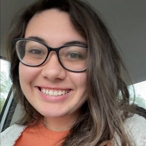 Meet your Posher, Ginny